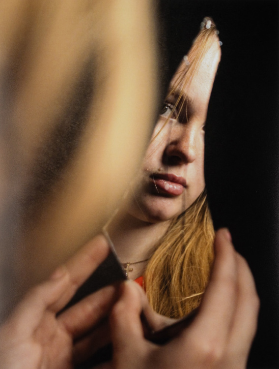 2024 Portrait Finalist, Emma Nhoksayakham, Juanita